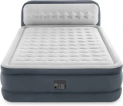 Intex 64448 - Queen Deluxe Ultra-Plush Zelfopblazend 2-persoons Luchtbed Met Hoofdboord (203x152x46cm) -Kampeer Verkoop 1200x1031 1
