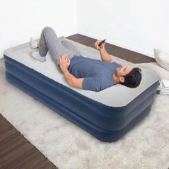 LifeGoods Luchtbed - 1 Persoons - Met Ingebouwde Pomp - Incl. Draagtas En Reparatiekit -Kampeer Verkoop 1200x1200 1007