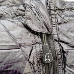 LOWLAND OUTDOOR® Ultra Compact Blanket - Donzen Slaapzak - Gewicht 495g - 210x80 Cm - Comfort Temperatuur +8°C -Kampeer Verkoop 1200x1200 303