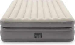 Intex Queen Prime-Comfort Zelfopblazend 2-persoons Luchtbed (203x152x51cm) -Kampeer Verkoop 1200x735 3