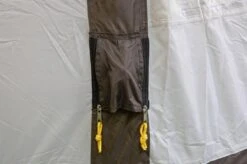 Redwood Arco 300 Air Grey - Familie Tunnel Tent 4-persoons - Grijs 29 Redwood Arco 300 Air Grey - Familie Tunnel Tent 4-persoons - Grijs -Kampeer Verkoop 1200x799 8