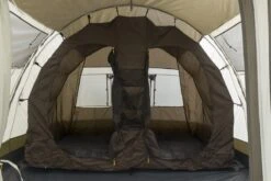 Redwood Zephyr 280 PO - Tent 4-persoons - Tunnel Tent - Grijs 13 Redwood Zephyr 280 PO - Tent 4-persoons - Tunnel Tent - Grijs -Kampeer Verkoop 1200x800 4
