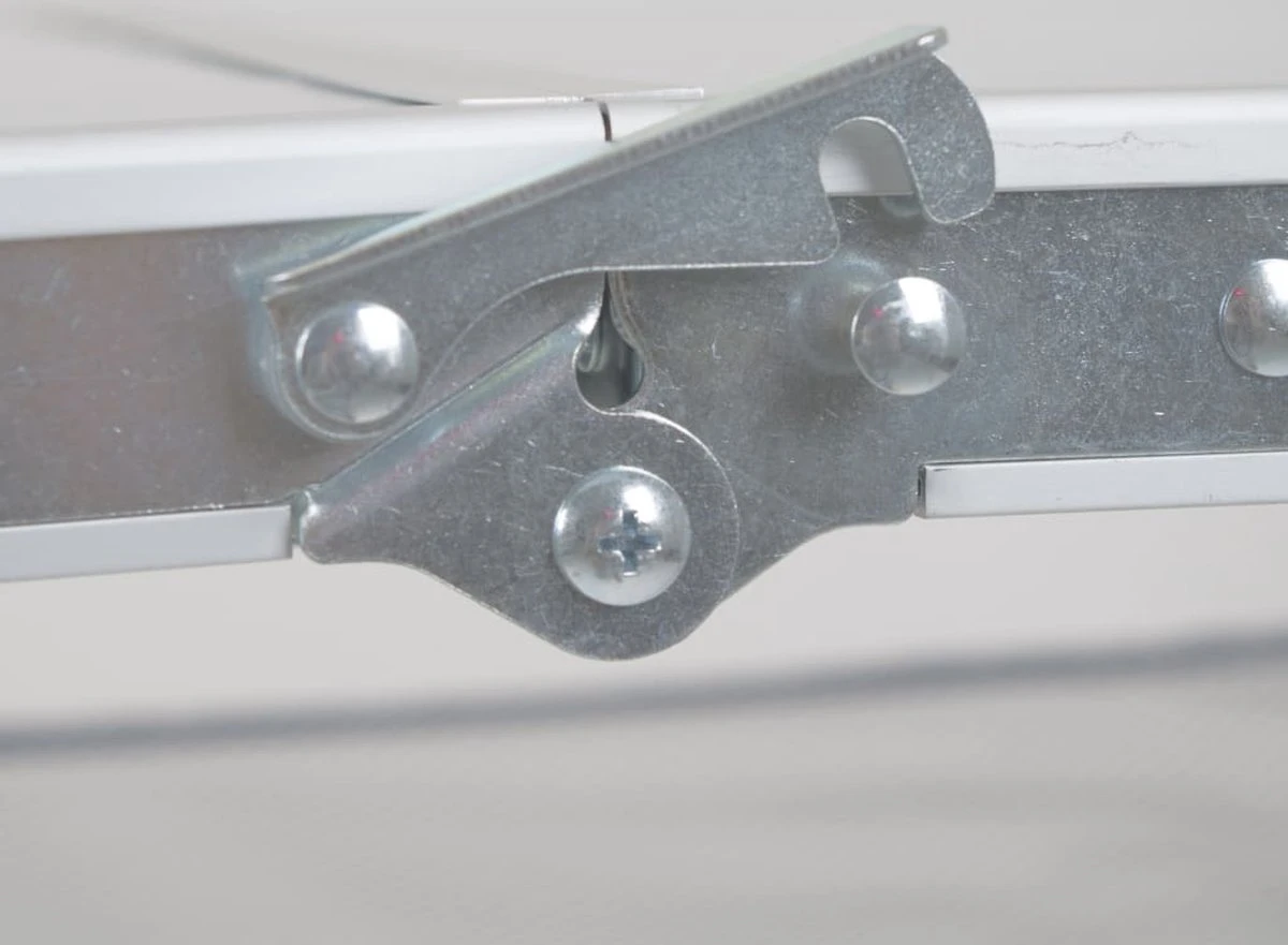 Bo-Camp Campingtafel - Premium - Koffermodel - 120x60x70 9 Bo-Camp Campingtafel - Premium - Koffermodel - 120x60x70 - Image 9