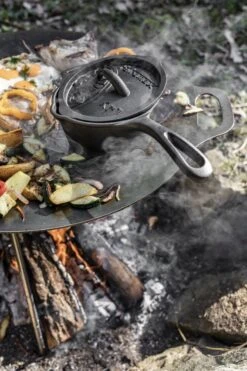 Petromax KR1 Gietijzeren Steelpan Met Deksel (1 Liter) -Kampeer Verkoop 799x1200 5